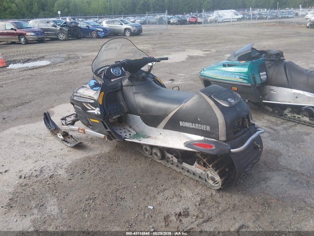 45185945 :رقم المزاد ، 2BPS291644V000631 vin ، 2004 Ski Doo Other مزاد بيع