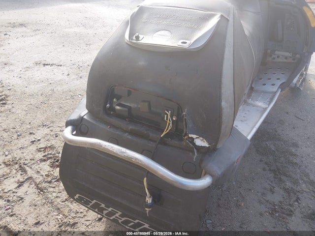 45185945 :رقم المزاد ، 2BPS291644V000631 vin ، 2004 Ski Doo Other مزاد بيع