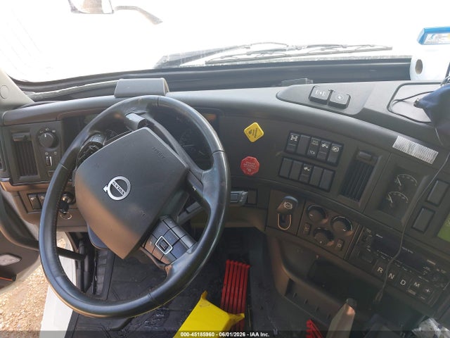 Aukcja sprzedaży 2024 Volvo Vnl, vin: 4V4NC9EH0RN637250, numer aukcji: 45185960
