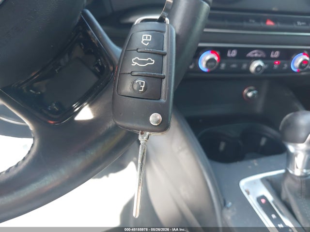 2016 Audi A3 1.8t Premium მანქანა იყიდება აუქციონზე, vin: WAUA7GFFXG1053150, აუქციონის ნომერი: 45185978
