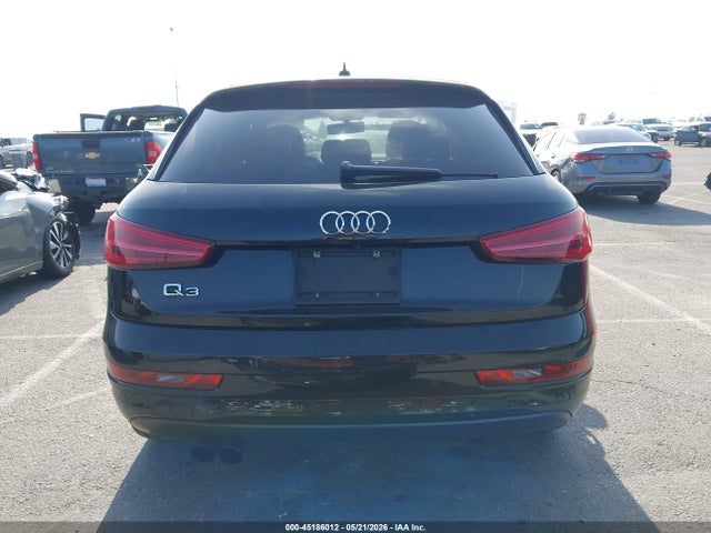 WA1HCCFS3JR004264 Audi Q3 2.0t Premium/2.0t Sport Premium
