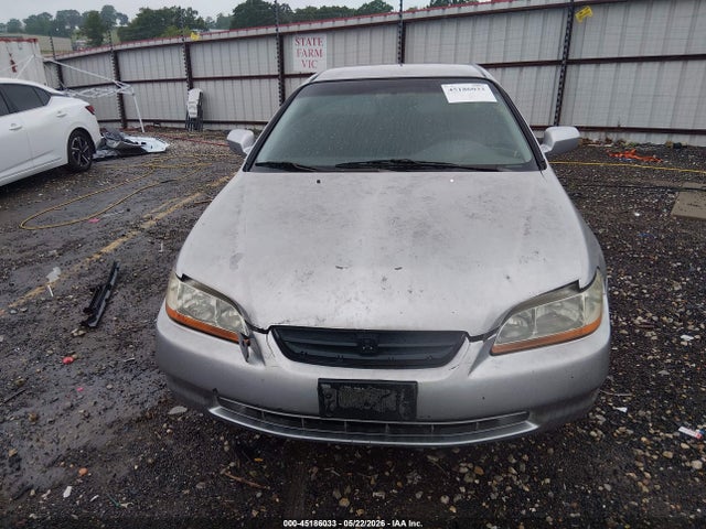 Aukcja sprzedaży 2000 Honda Accord 2.3 Lx, vin: 1HGCG3148YA008818, numer aukcji: 45186033