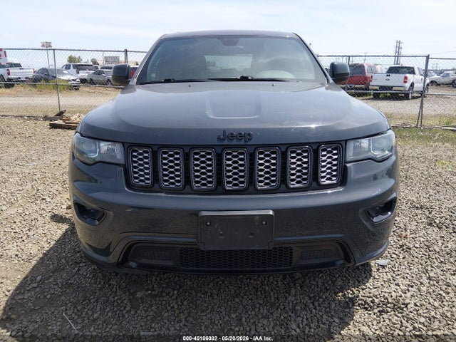 1C4RJFAG0JC299136 Jeep Grand Cherokee Altitude 4x4