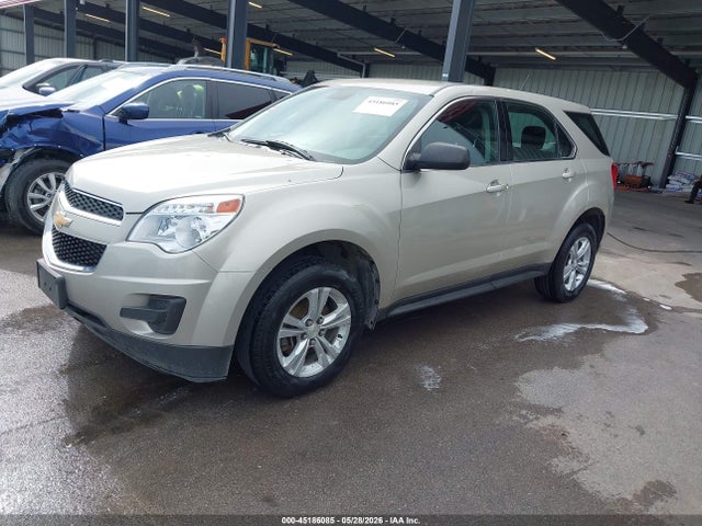 Chevrolet EQUINOX LS 2015 1GNALAEK9FZ103084 Image 2