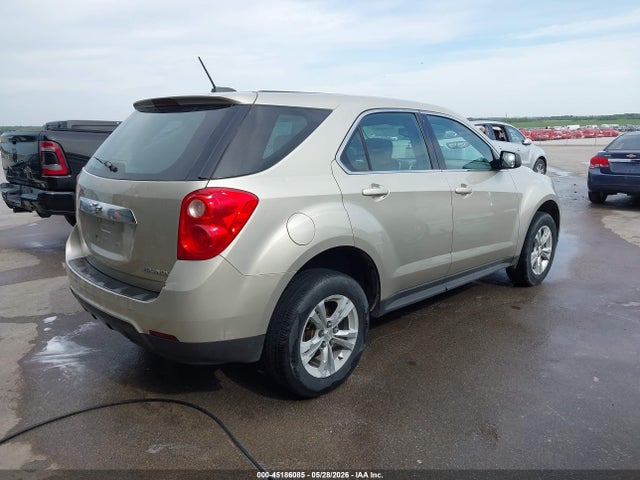 Chevrolet EQUINOX LS 2015 1GNALAEK9FZ103084 Image 4