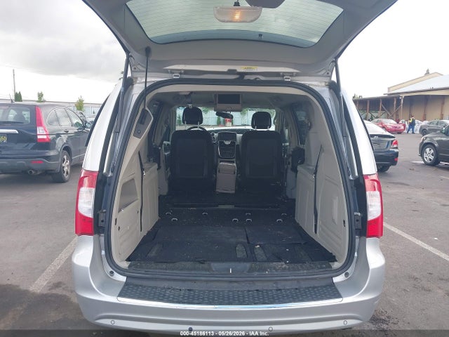 2011 Chrysler Town & Country Touring მანქანა იყიდება აუქციონზე, vin: 2A4RR5DG8BR723468, აუქციონის ნომერი: 45186113
