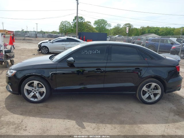 Продажа на аукционе авто 2017 Audi A3 2.0t Premium, vin: WAUB8GFF1H1030293, номер лота: 45186151