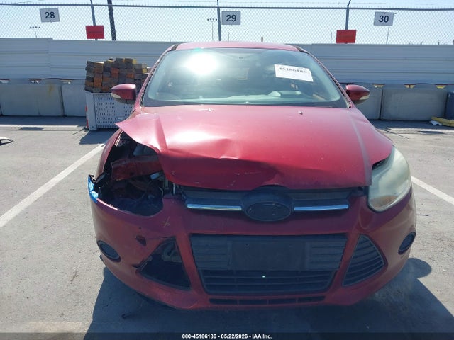Ford FOCUS SE 2014 1FADP3K21EL399445 Image 13