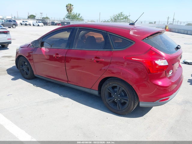 Ford FOCUS SE 2014 1FADP3K21EL399445 Image 3