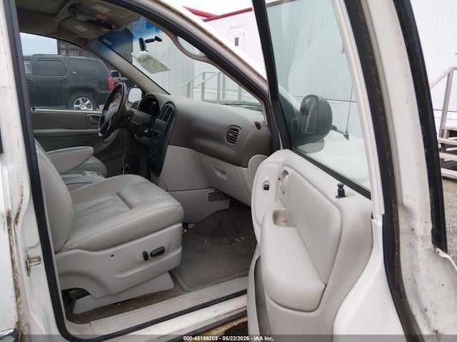 Продажа на аукционе авто 2005 Dodge Grand Caravan Sxt, vin: 2D4GP44L15R201041, номер лота: 45186203