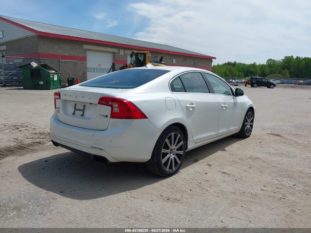 45186230 :رقم المزاد ، LYV612TM6GB093461 vin ، 2016 Volvo S60 Inscription T5 Platinum مزاد بيع