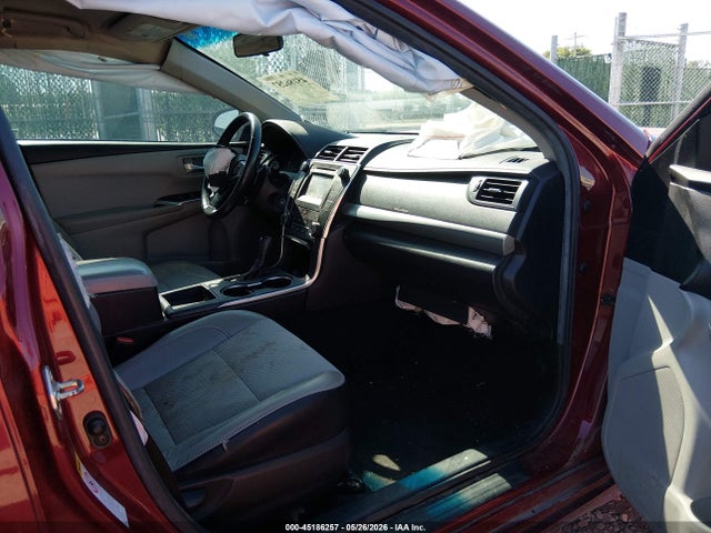 4T1BF1FK2HU731101 Toyota CAMRY SE