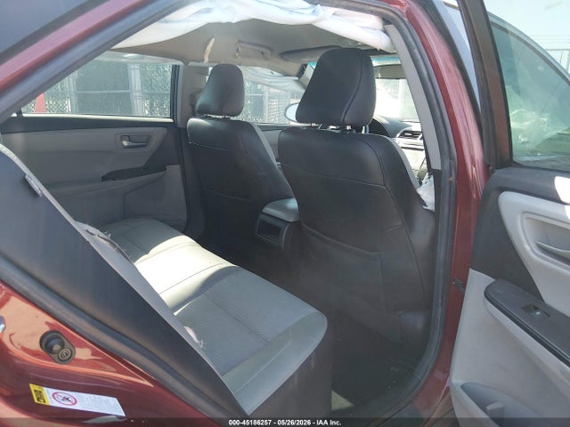 4T1BF1FK2HU731101 Toyota CAMRY SE