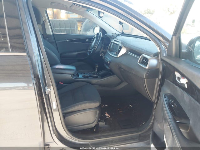 2017 Kia Sorento 2.4l Lx მანქანა იყიდება აუქციონზე, vin: 5XYPG4A36HG220467, აუქციონის ნომერი: 45186292