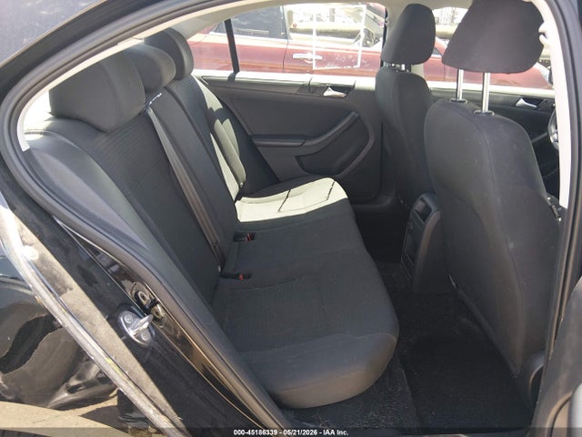 Продажа на аукционе авто 2015 Volkswagen Jetta 2.0l S, vin: 3VW2K7AJ3FM225230, номер лота: 45186339