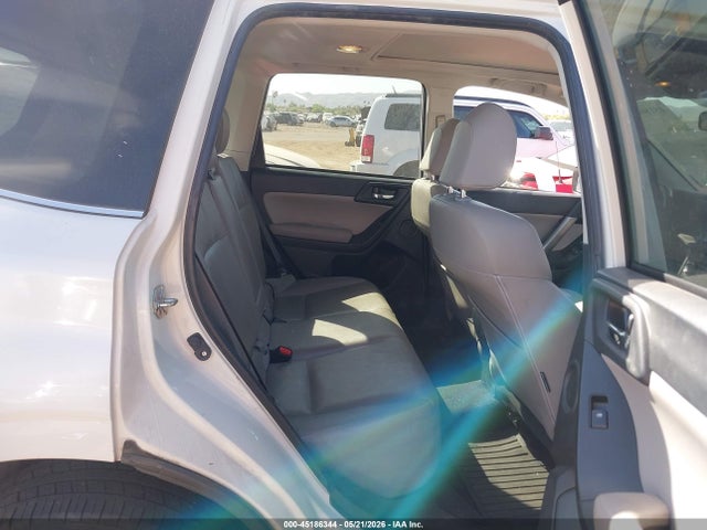 2015 Subaru Forester 2.5i Touring მანქანა იყიდება აუქციონზე, vin: JF2SJAUCXFH841285, აუქციონის ნომერი: 45186344