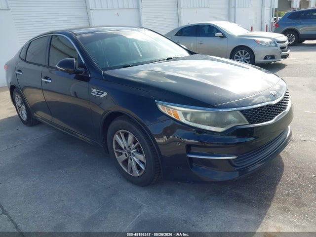 Продажа на аукционе авто 2017 Kia Optima Lx, vin: 5XXGT4L35HG144365, номер лота: 45186347