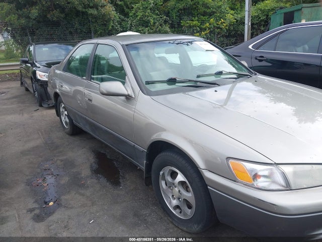 Продажа на аукционе авто 1998 Toyota Camry Le, vin: 4T1BG22K6WU357713, номер лота: 45186351