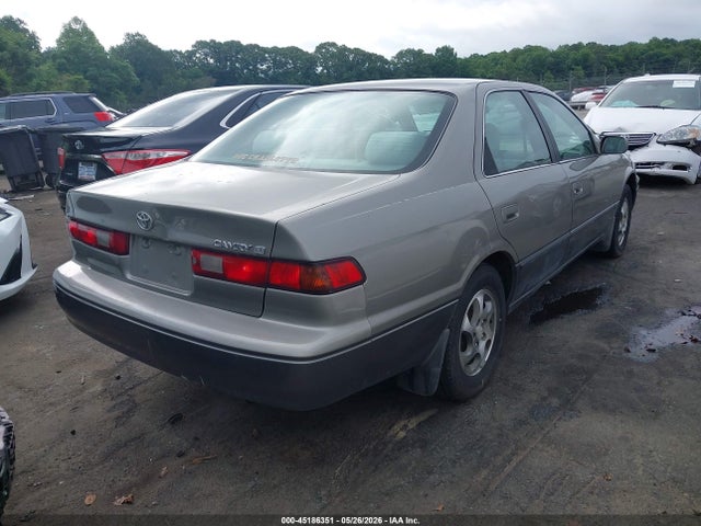 Продажа на аукционе авто 1998 Toyota Camry Le, vin: 4T1BG22K6WU357713, номер лота: 45186351