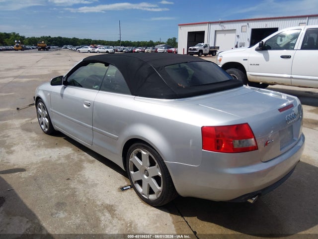 2005 Audi S4 მანქანა იყიდება აუქციონზე, vin: WUARL48H75K901557, აუქციონის ნომერი: 45186357