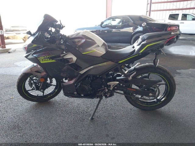 2021 Kawasaki Ex400 მანქანა იყიდება აუქციონზე, vin: JKAEXKG16MDAA9188, აუქციონის ნომერი: 45186384