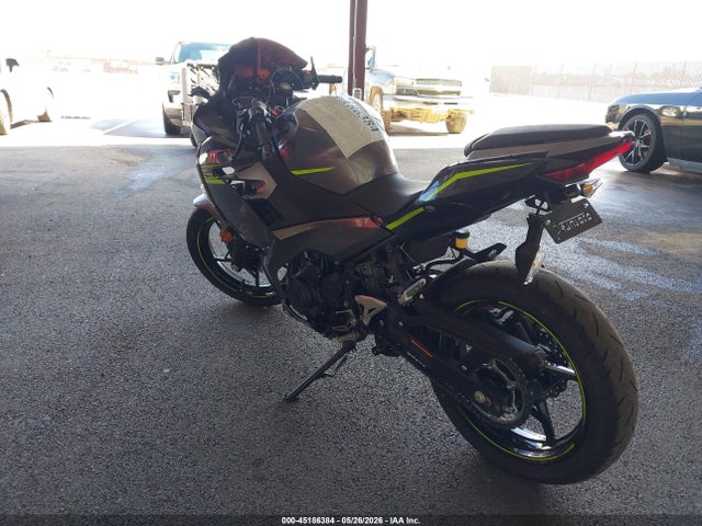 2021 Kawasaki Ex400 მანქანა იყიდება აუქციონზე, vin: JKAEXKG16MDAA9188, აუქციონის ნომერი: 45186384
