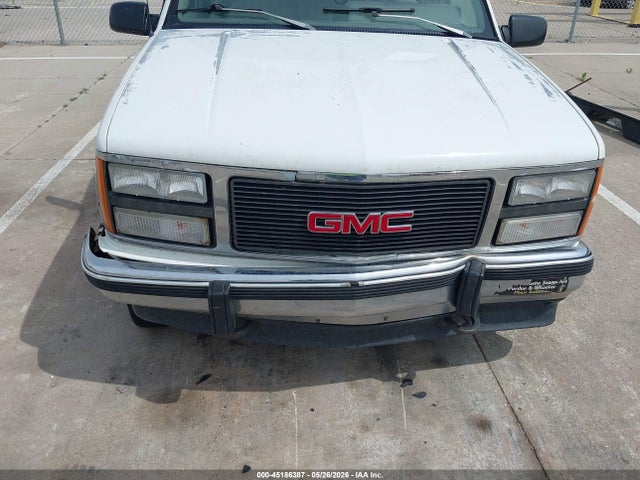 1993 Gmc Suburban K1500 მანქანა იყიდება აუქციონზე, vin: 1GKFK16K9PJ718867, აუქციონის ნომერი: 45186387