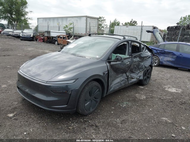 45186389 :رقم المزاد ، 7SAYGDEE1TA384872 vin ، 2026 Tesla Model Y All-wheel Drive/long Range Launch Series/premium مزاد بيع