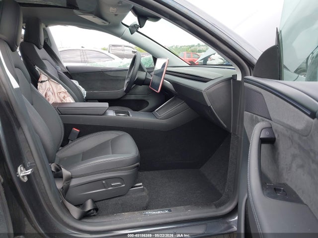 45186389 :رقم المزاد ، 7SAYGDEE1TA384872 vin ، 2026 Tesla Model Y All-wheel Drive/long Range Launch Series/premium مزاد بيع