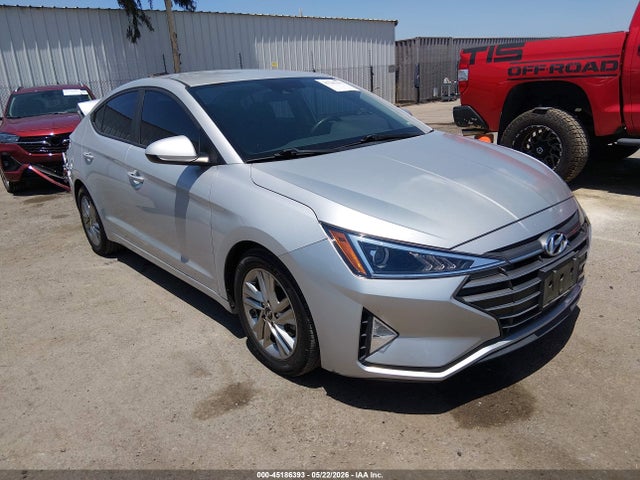 2020 Hyundai Elantra Sel მანქანა იყიდება აუქციონზე, vin: 5NPD84LF5LH504889, აუქციონის ნომერი: 45186393