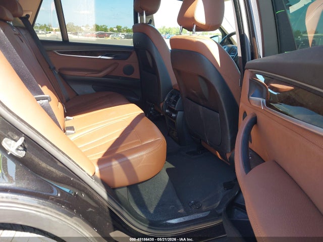 Продаж на аукціоні авто 2015 Bmw X5 Xdrive35i, vin: 5UXKR0C52F0P08800, номер лоту: 45186430