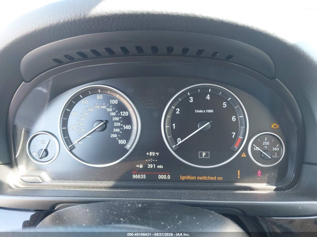 2013 Bmw 528i მანქანა იყიდება აუქციონზე, vin: WBAXG5C52DDY33616, აუქციონის ნომერი: 45186431