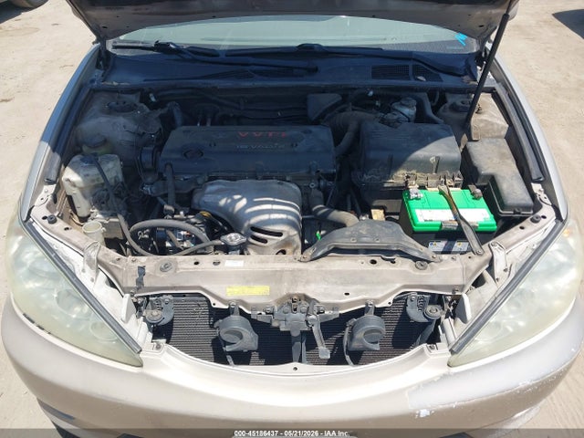 2005 Toyota Camry Le მანქანა იყიდება აუქციონზე, vin: 4T1BE32K65U029525, აუქციონის ნომერი: 45186437