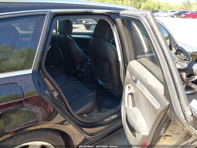 45186441 :رقم المزاد ، WAUWFAFL4CA081533 vin ، 2012 Audi A4 2.0t Premium مزاد بيع