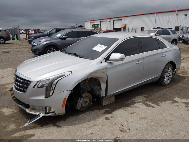 Cadillac XTS LUXURY 2018 2G61M5S30J9132943 Image 2