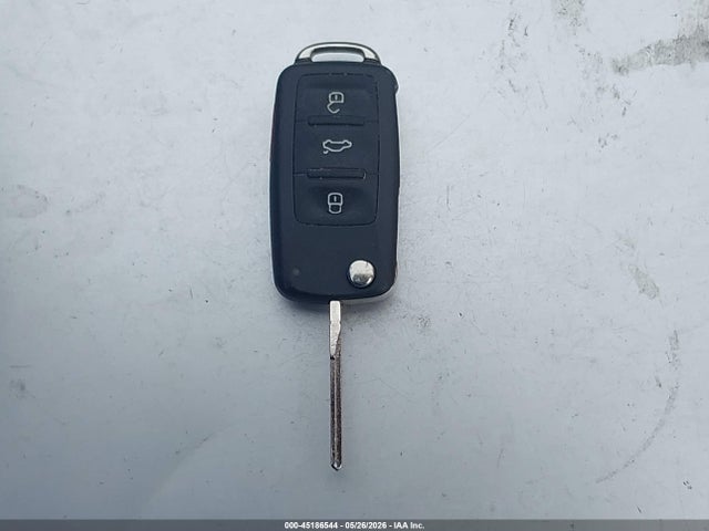 45186544 :رقم المزاد ، WVGAV7AX0FW542629 vin ، 2015 Volkswagen Tiguan Sel مزاد بيع
