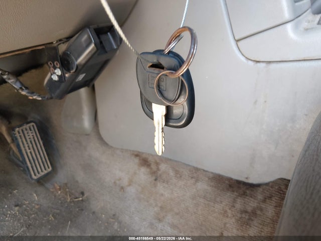 Продаж на аукціоні авто 2004 Chevrolet Silverado 1500 Z71, vin: 1GCEK19T34E155475, номер лоту: 45186549