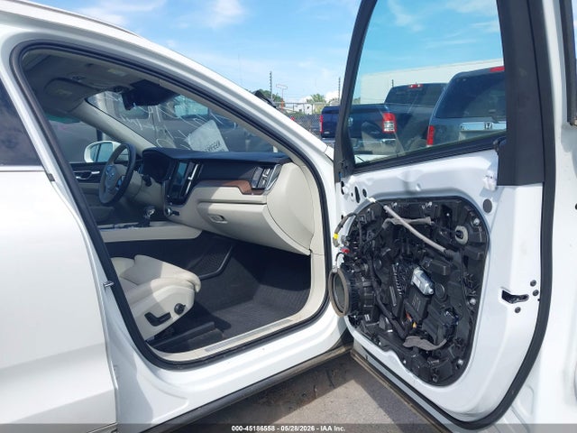 Продажа на аукционе авто 2020 Volvo Xc60 T5 Inscription, vin: YV4102DL0L1559032, номер лота: 45186558