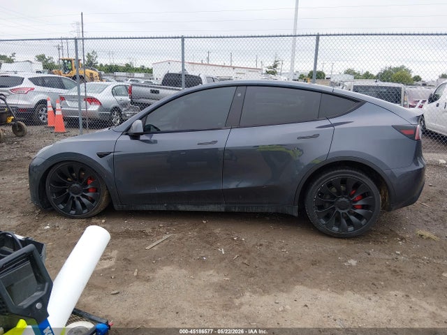 Продаж на аукціоні авто 2022 Tesla Model Y Performance Dual Motor All-wheel Drive, vin: 7SAYGDEF0NF513277, номер лоту: 45186577
