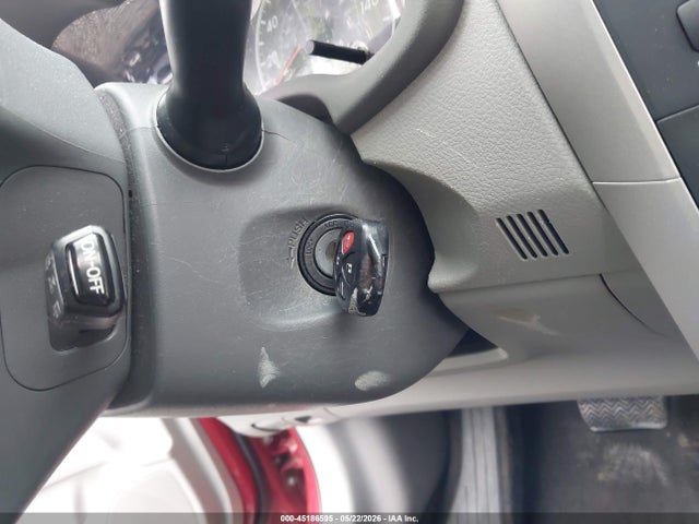 45186595 :رقم المزاد ، 2T1BU4EE7AC366022 vin ، 2010 Toyota Corolla Le مزاد بيع