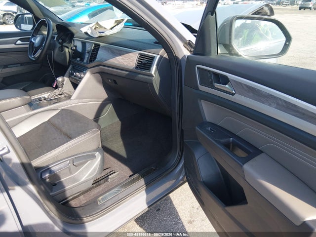 45186618 :رقم المزاد ، 1V2KC2CA3MC227542 vin ، 2021 Volkswagen Atlas Cross Sport 2.0t Se W/technology مزاد بيع