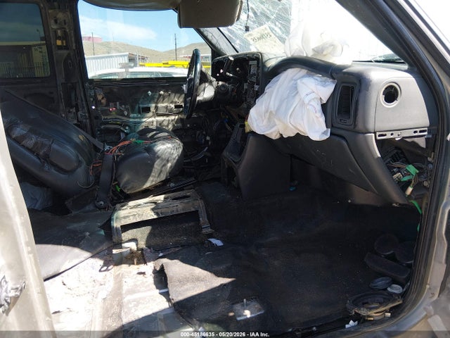 2002 Chevrolet Silverado 1500 Lt მანქანა იყიდება აუქციონზე, vin: 2GCEK19T621225209, აუქციონის ნომერი: 45186635