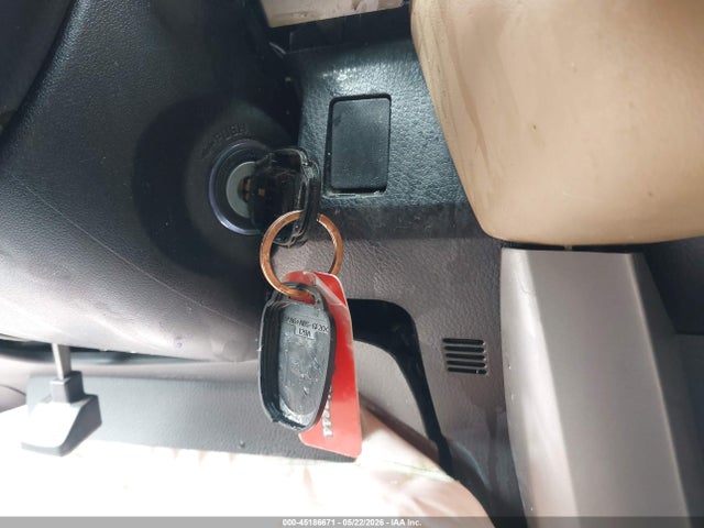 45186671 :رقم المزاد ، 2T3RFREVXGW461002 vin ، 2016 Toyota Rav4 Xle مزاد بيع