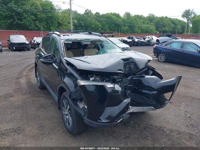 45186671 :رقم المزاد ، 2T3RFREVXGW461002 vin ، 2016 Toyota Rav4 Xle مزاد بيع