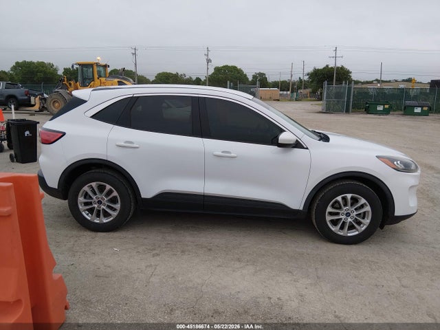1FMCU9G66LUB43561 Ford ESCAPE SE