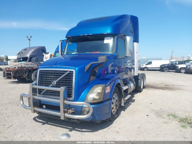 Продаж на аукціоні авто 2018 Volvo Vnl, vin: 4V4NC9EH5JN998493, номер лоту: 45186685