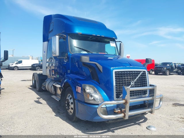 Продаж на аукціоні авто 2018 Volvo Vnl, vin: 4V4NC9EH5JN998493, номер лоту: 45186685