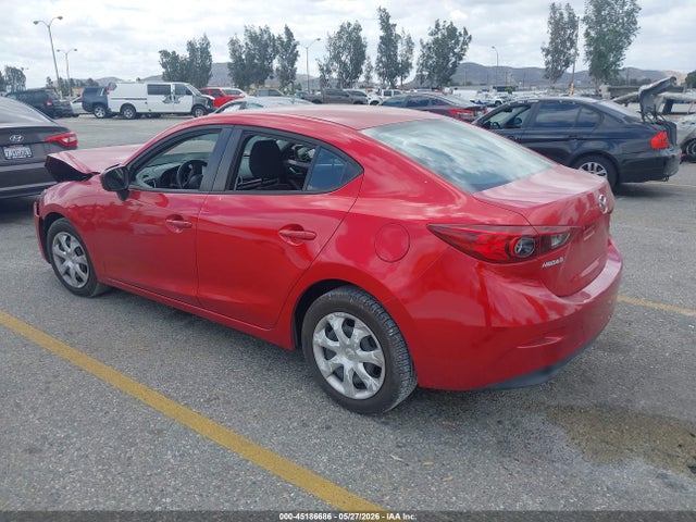 45186686 :رقم المزاد ، 3MZBM1U70FM185289 vin ، 2015 Mazda Mazda3 I Sport مزاد بيع