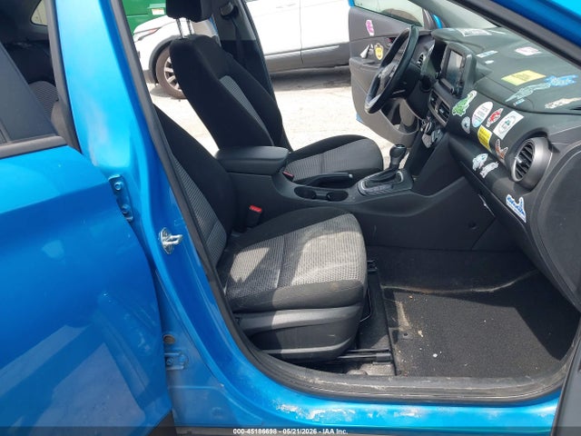 45186698 :رقم المزاد ، KM8K22AA5MU637465 vin ، 2021 Hyundai Kona Sel مزاد بيع