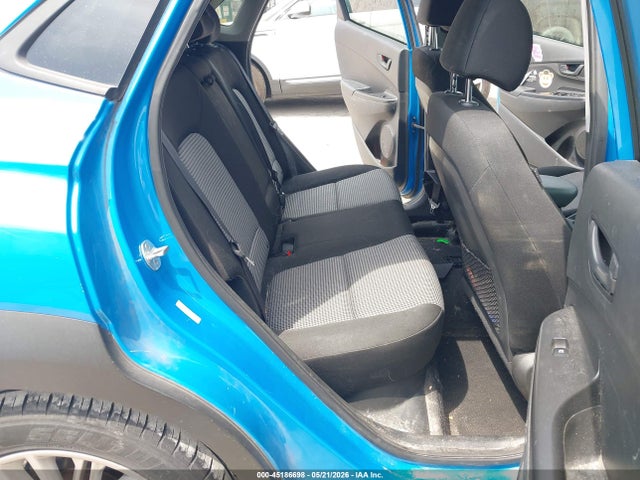 45186698 :رقم المزاد ، KM8K22AA5MU637465 vin ، 2021 Hyundai Kona Sel مزاد بيع
